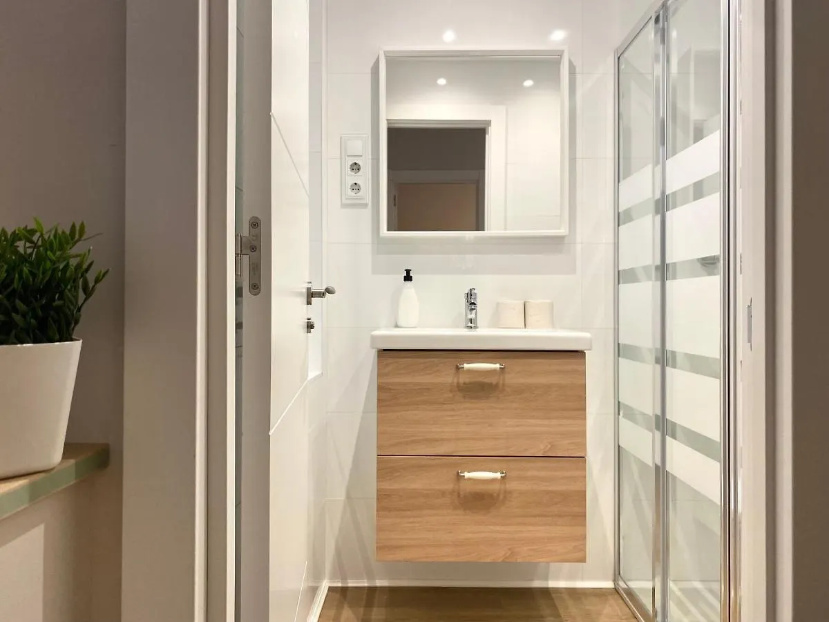 Precioso Apartamento Junto A Casco Viejo Bilbao Spain