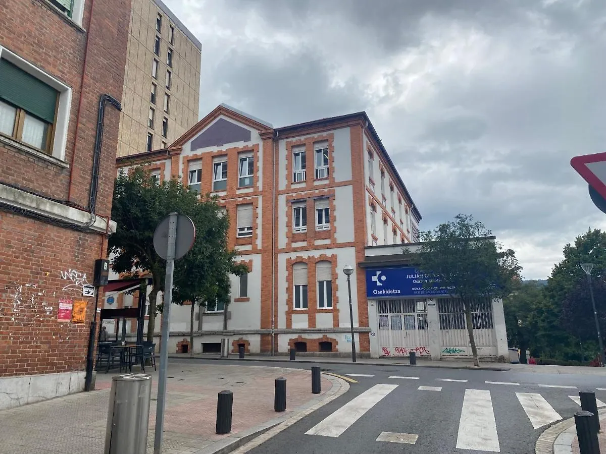 Precioso Apartamento Junto A Casco Viejo 빌바오 아파트